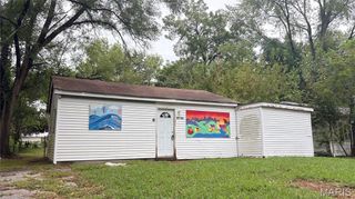 10244 Duke Drive, St Louis, MO 63136