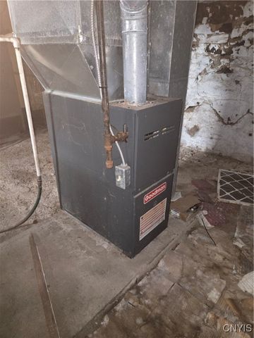 108 Hartley Street, Syracuse, NY 13203