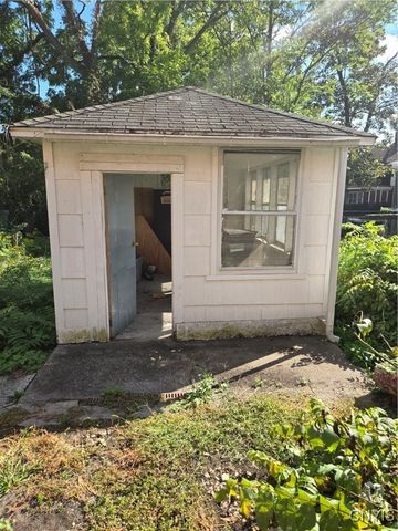 108 Hartley Street, Syracuse, NY 13203