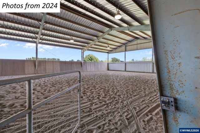 12430 S Oak Grove Rd, Canby, OR 97013
