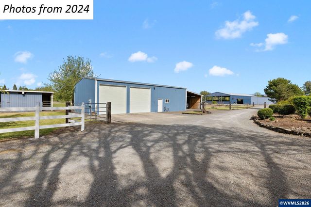 12430 S Oak Grove Rd, Canby, OR 97013