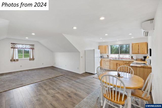 12430 S Oak Grove Rd, Canby, OR 97013