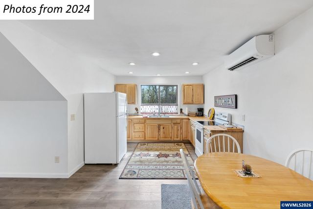 12430 S Oak Grove Rd, Canby, OR 97013