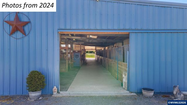 12430 S Oak Grove Rd, Canby, OR 97013