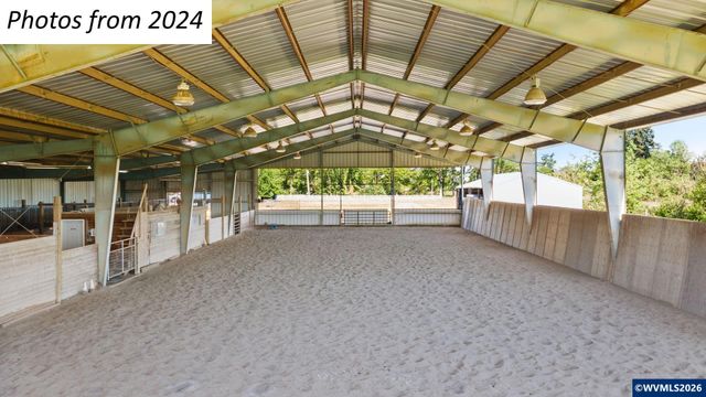 12430 S Oak Grove Rd, Canby, OR 97013