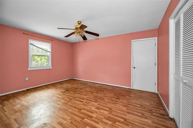 1200 E COURT STREET, Tarpon Springs, FL 34689