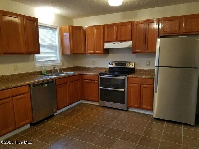 207 Springvale Street, Elizabeth City, NC 27909