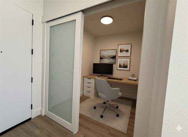 905 SE 4th Street 104, Bentonville, AR 72712