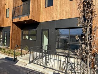 905 SE 4th Street 104, Bentonville, AR 72712