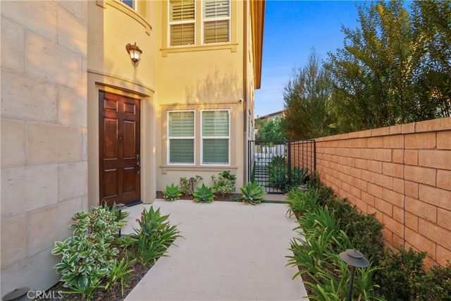 42 Barberry, Lake Forest, CA 92630