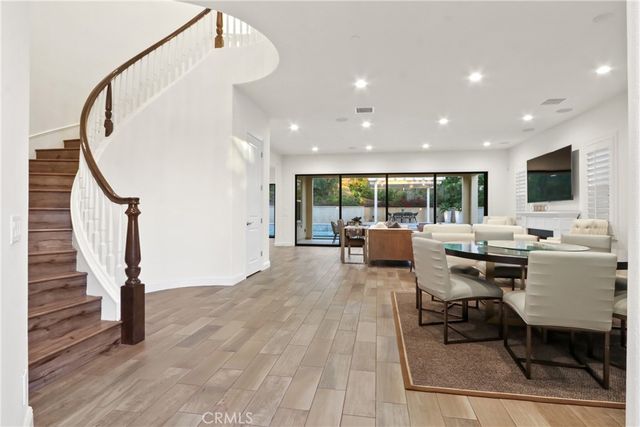 42 Barberry, Lake Forest, CA 92630