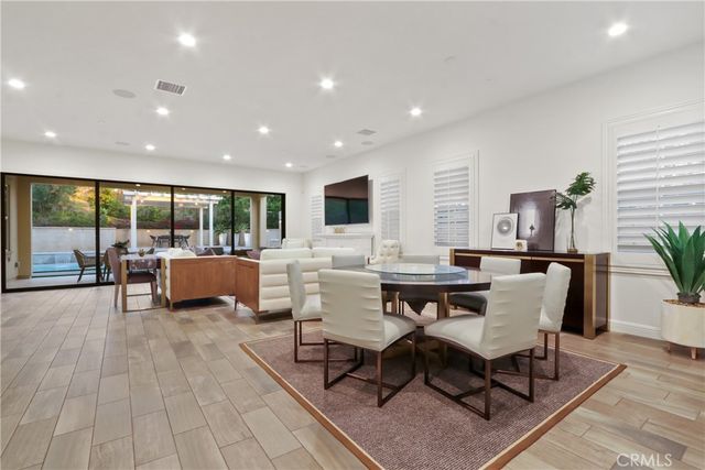42 Barberry, Lake Forest, CA 92630