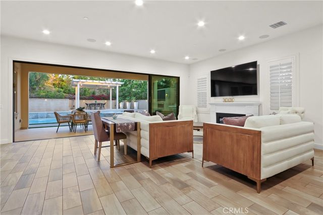 42 Barberry, Lake Forest, CA 92630