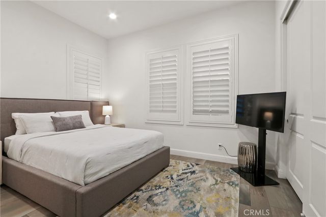 42 Barberry, Lake Forest, CA 92630