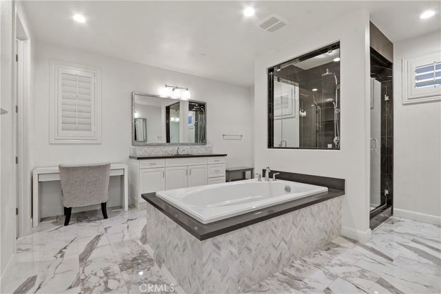 42 Barberry, Lake Forest, CA 92630