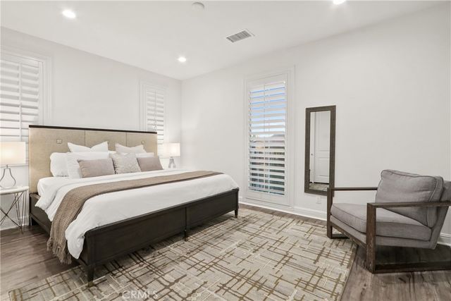 42 Barberry, Lake Forest, CA 92630
