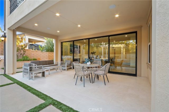 42 Barberry, Lake Forest, CA 92630