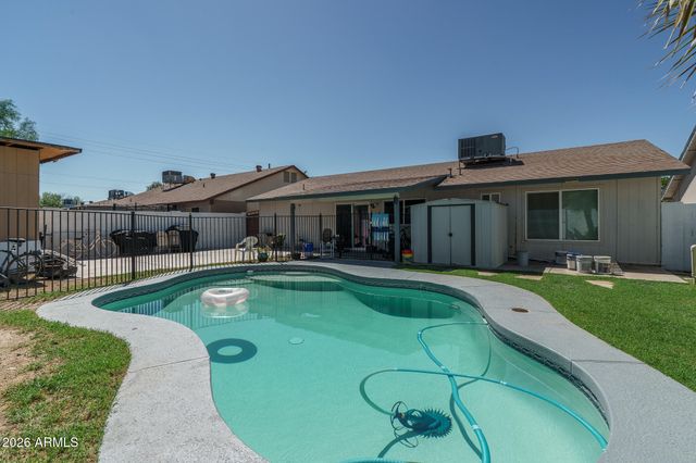 7120 W MULBERRY Drive, Phoenix, AZ 85033