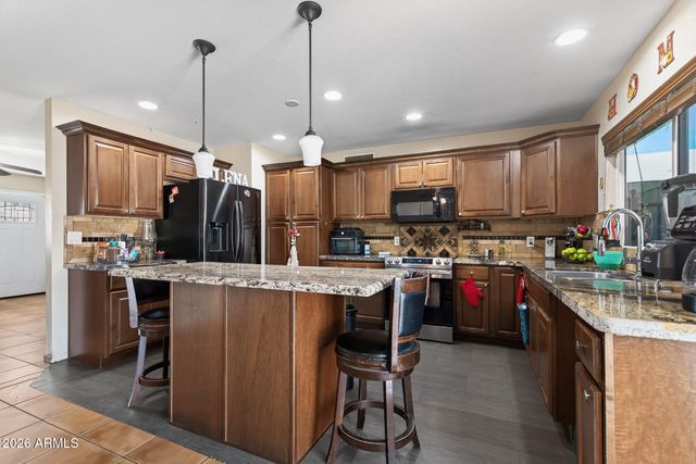 7120 W MULBERRY Drive, Phoenix, AZ 85033
