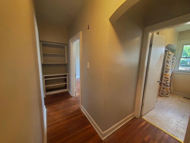 1837 Sullivant Avenue, Columbus, OH 43223