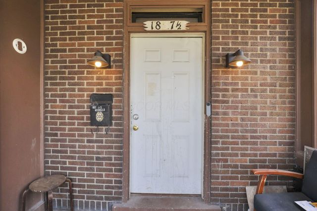 1837 Sullivant Avenue, Columbus, OH 43223