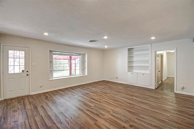 5446 Jason Street, Houston, TX 77096