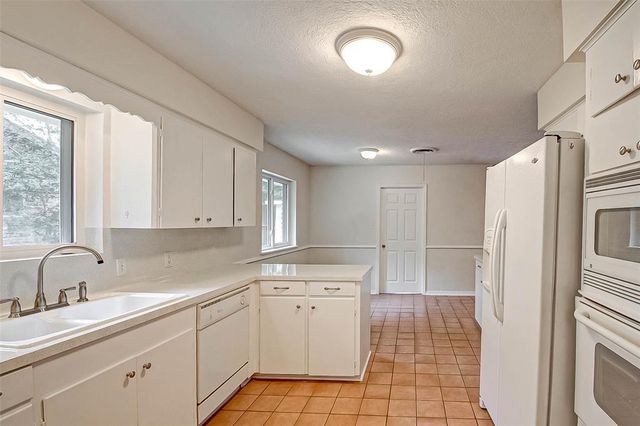 5446 Jason Street, Houston, TX 77096