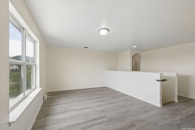 6102 BEAR MDW, San Antonio, TX 78222