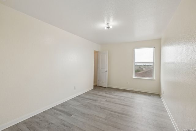 6102 BEAR MDW, San Antonio, TX 78222