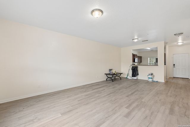 6102 BEAR MDW, San Antonio, TX 78222