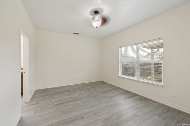 6102 BEAR MDW, San Antonio, TX 78222