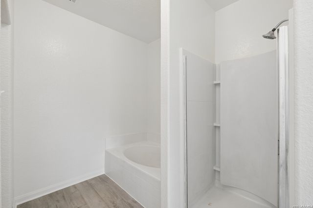 6102 BEAR MDW, San Antonio, TX 78222