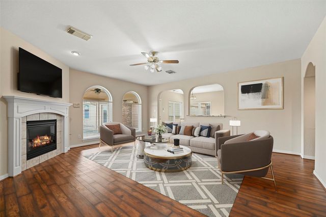 15122 Redbud Leaf Lane, Cypress, TX 77433