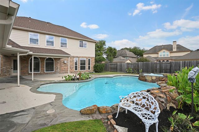 15122 Redbud Leaf Lane, Cypress, TX 77433