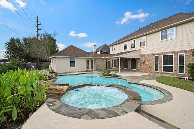 15122 Redbud Leaf Lane, Cypress, TX 77433