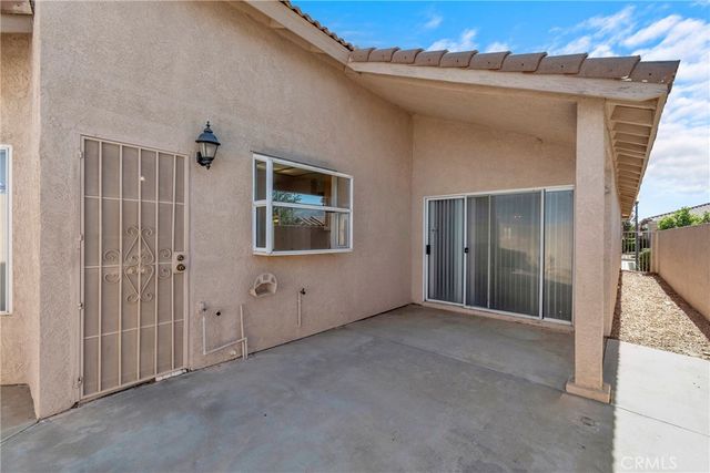 683 Sunshine, Banning, CA 92220