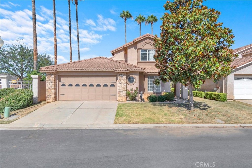 683 Sunshine, Banning, CA 92220