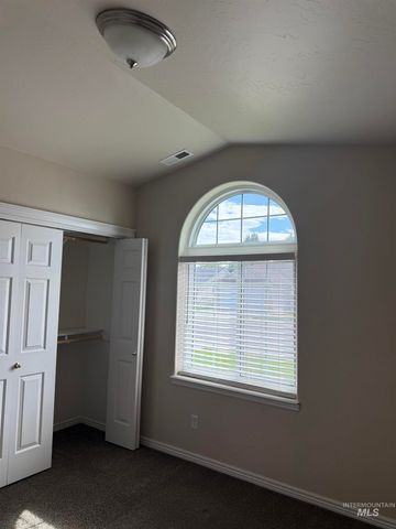 2879 Deaun Ave, Twin Falls, ID 83301
