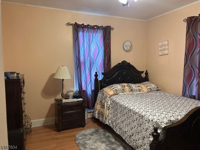 31 Quinn St, Paterson City, NJ 07501