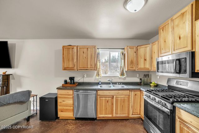 436 S A Court, Wasilla, AK 99652