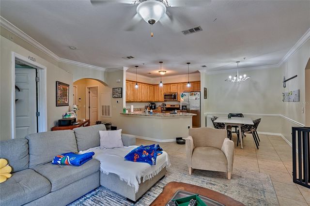 1245 SW 9TH ROAD 201, Gainesville, FL 32601