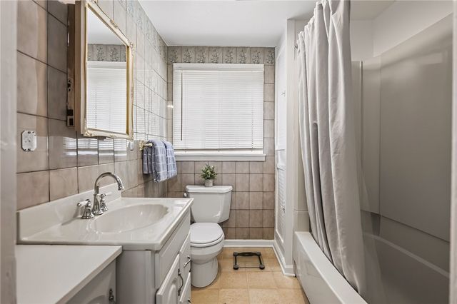 101 Polaris St Street, Rochester, NY 14606