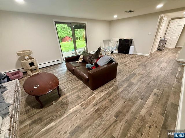 60 Eileen Drive, Mahwah, NJ 07430