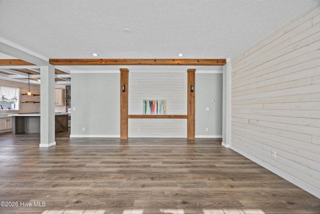 120 Moores Landing Road, Hampstead, NC 28443