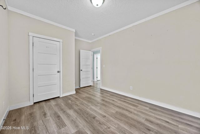 120 Moores Landing Road, Hampstead, NC 28443