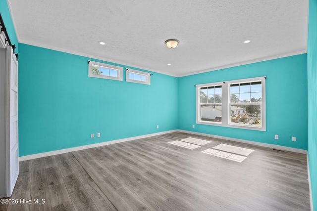 120 Moores Landing Road, Hampstead, NC 28443