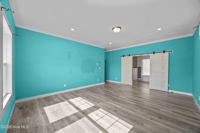 120 Moores Landing Road, Hampstead, NC 28443