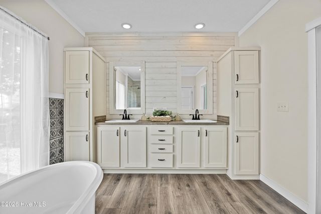 120 Moores Landing Road, Hampstead, NC 28443