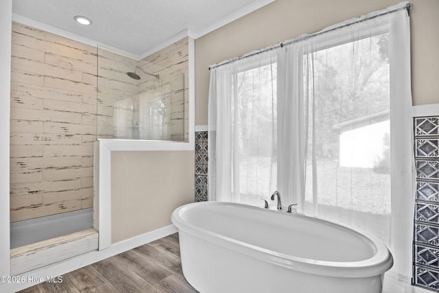 120 Moores Landing Road, Hampstead, NC 28443