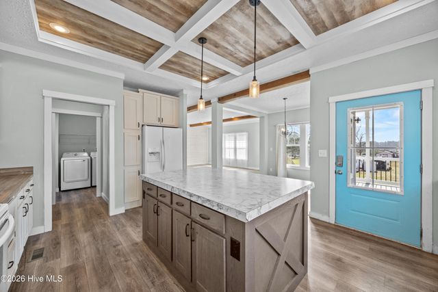 120 Moores Landing Road, Hampstead, NC 28443